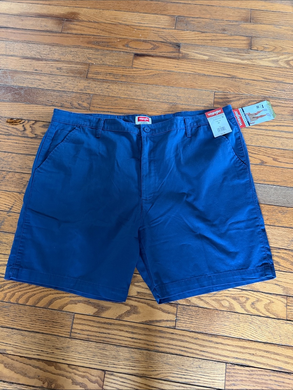 Wrangler Men's Royal Blue Flat Front Shorts